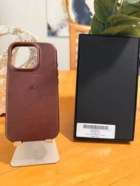 Bullstrap iPhone 16 Pro Leather Flex Case- Terra